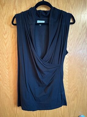 NWOT Graham & Spencer Adelise Wrap Top Black XXL